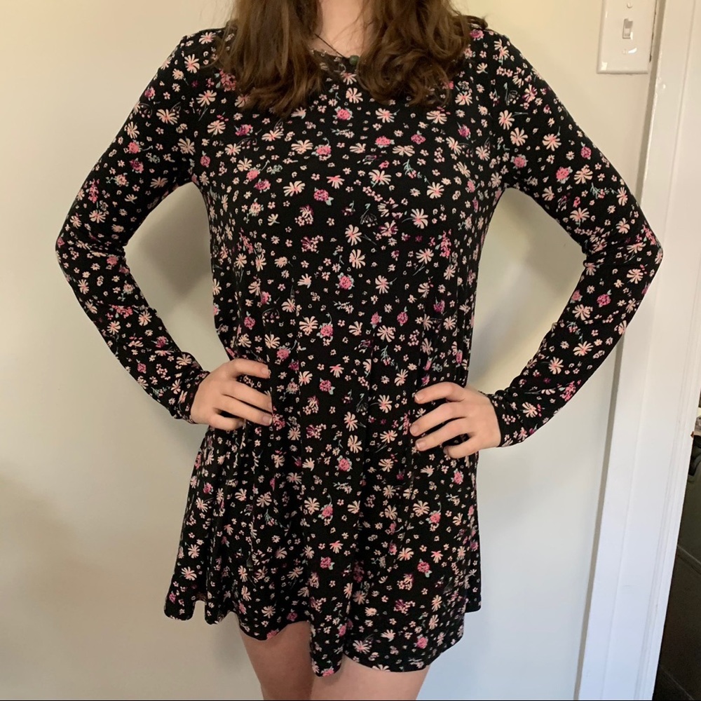 bcbgeneration long sleeve floral dress